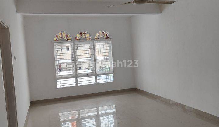 Rumah Inti Kota Medan Jalan Kartini Dalam Daerah Sudirman Polonia 13