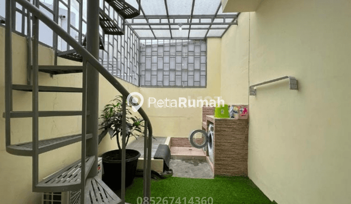 Rumah Mewah Komplek Givency One Type Armani Jalan Gaperta Ujung 5