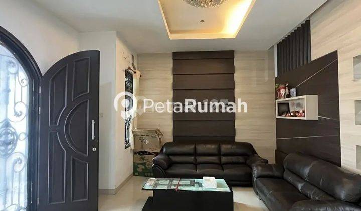 Dijual Rumah Villa Mewah Komplek Helios Polonia Siap Huni Mewah 2