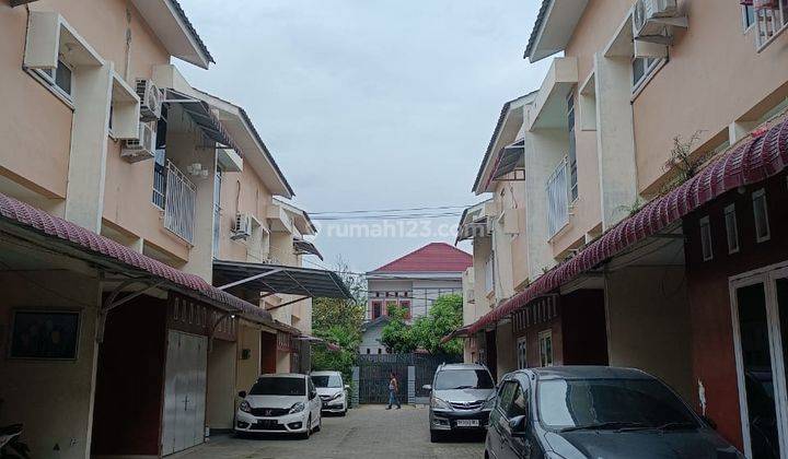 Dijual Cepat Townhouse Kapten Muslim Komplek Griya Anugerah 1