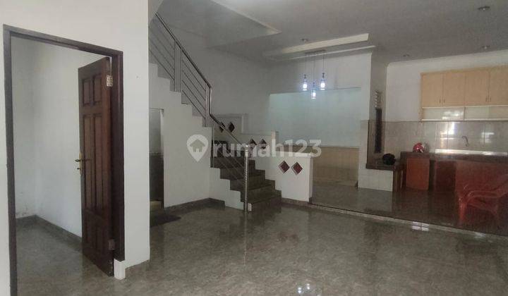 Dijual Villa Cantik Terawat Komplek Rajawali Indah Jalan Sunggal 1