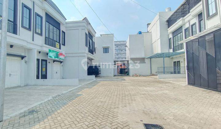 Dijual Rumah 2 Lantai Baru Unfurnished SHM Jalan Lorong 2 Cemara 2