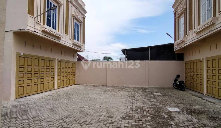 Rumah 2 Lantai Bagus Unfurnished Sudah Shm, Jalan Tempuling Pancing, Medan 1