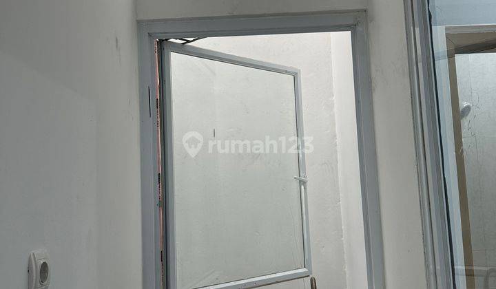 Dijual Rumah Kos Baru Murah Bagus di Tanjung Duren, Jakarta Barat