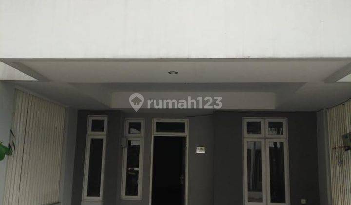 Rumah Nyaman 2 Lantai di Givency One, Medan Helvetia 1