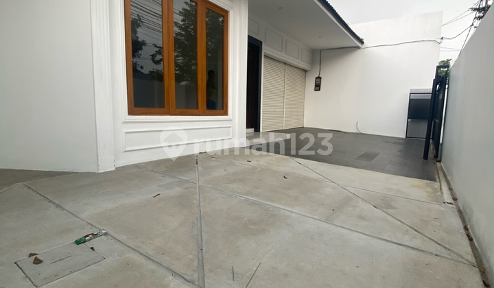 Rumah Disewa Di Tebet – Lokasi Strategis, Dekat Pusat Kota 2