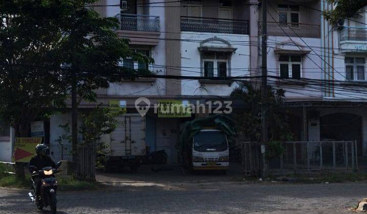 Dijual 2ruko Gandeng 3 Lantai Di Puri Anjasmoro 2