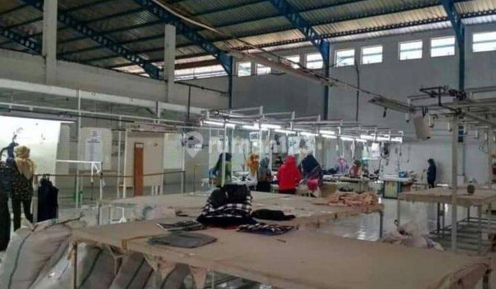 Dijual Pabrik Garment di sragen it 1.3 ha lb 2500 m beserta mesin Dan masih beroperasi Dan karyawan.  2