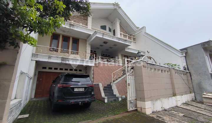 Disewakan Rumah 2 Lt Dicluster Telaga Bodass Bagus 1