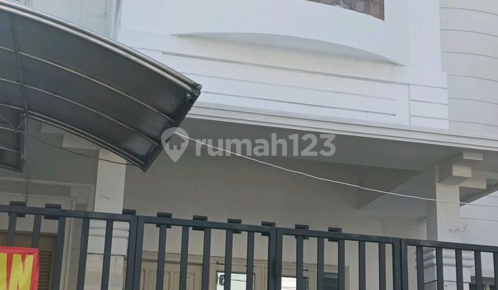 Disewakan Ruang Usaha 2 Lt Di Seteran Bagus Bagus 1