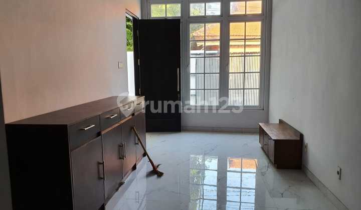 Dijual Rumah 1 Lt Taman Pekunden Bagus Shm 2