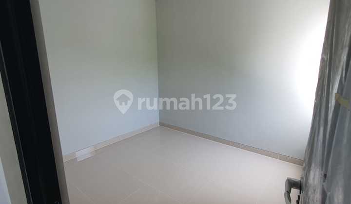 For Sale 2-Story House The Miles Bsb City Nice 2