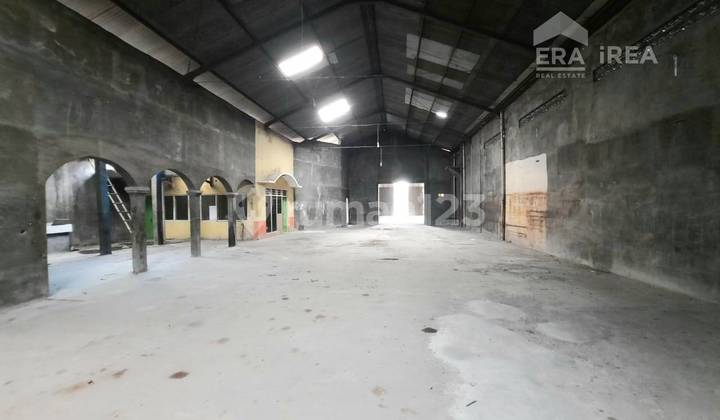 Gudang Murah Akses Kontainer Kartasura Solo 2