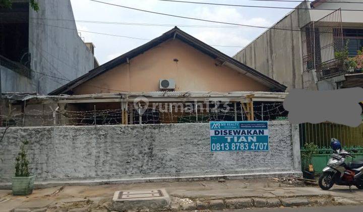 Rumah Besar Harga Murah, Akses 3 Mobil, Cocok Utk Usaha Komersil  1