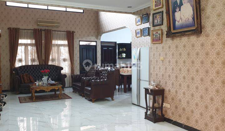 RUMAH CANTIK SIAP HUNI 2 LANTAI DI CEMPAKA PUTIH JAKARTA PUSAT 2