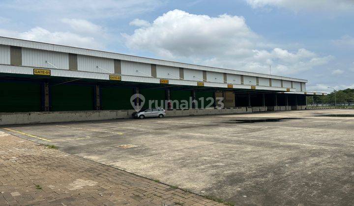 Gudang di Jababeka. Gudang, Produksi Posisi Unit di Boulevard 2