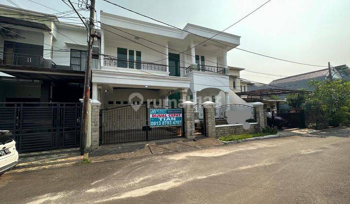 Rumah Cantik Dekat Toll Becakayu, Komplek Nyaman, Bebas Banjir 1