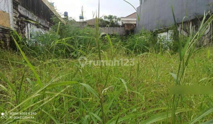 Tanah kavling siap bangun, harga menarik, di area perumahan elit di Jakarta Selatan. 3
