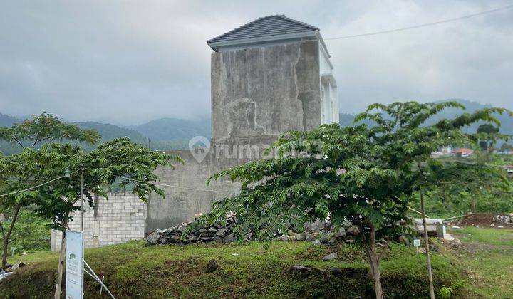 Dijual Rumah Villa Minimalis di Pacet Harga Murah Sertifikat SHM 3