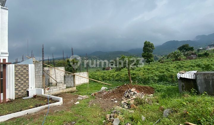 Dijual Rumah Villa Minimalis di Pacet Harga Murah Sertifikat SHM 5