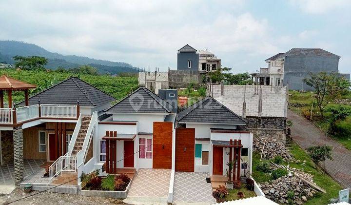Villa Mewah di Pacet, Mojokerto Harga Murah View Gunung Welirang 6