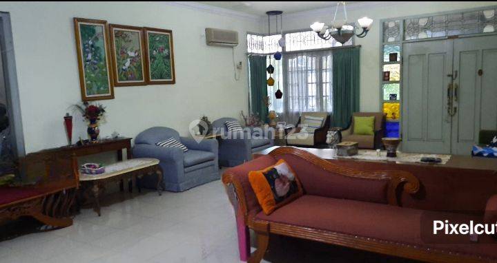 Dijual Rumah 2 Lantai, Di Villa Bintaro Indah 2