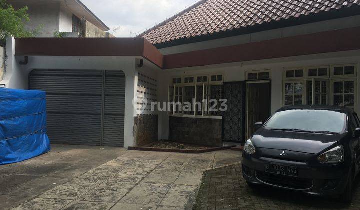 Rumah Posisi Hoek Di Jl. M Yamin, Dekat Stasiun Cikini DiJual Rumah 2