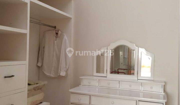 Disewakan Rumah Bagus Di Kalasan  Suite, Menteng 4
