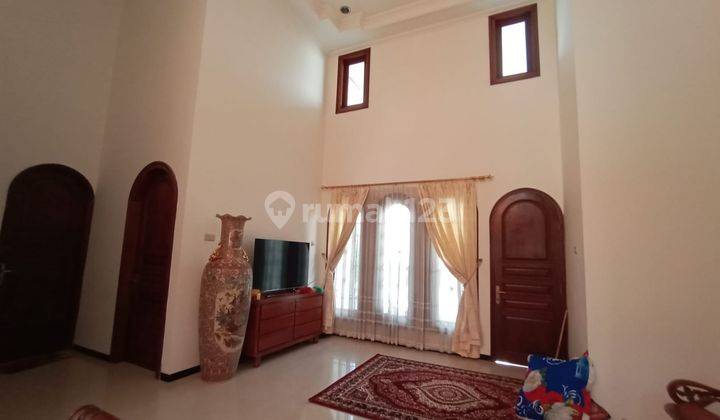 Rumah Klasik Murah di Colomadu Karangnayar Dekat Ums 2