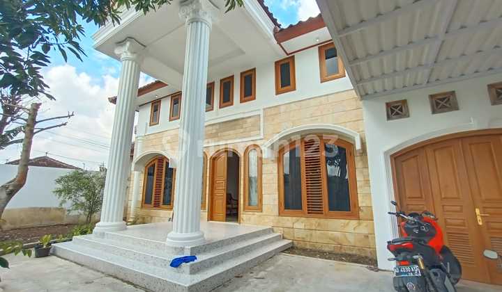 Rumah Klasik Murah di Colomadu Karangnayar Dekat Ums 1