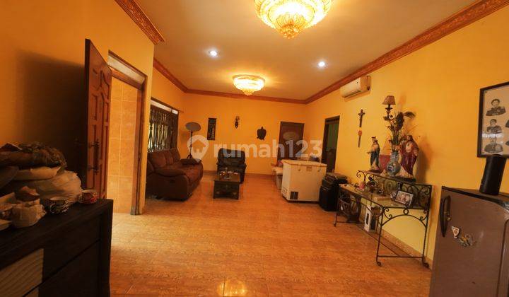 Rumah Solo Kota Daerah Karangasem Dkat Alila Solo Square