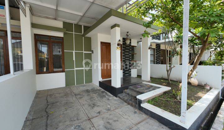 Rumah di Gentan Mayang Solo Cluster Eksklusif 1