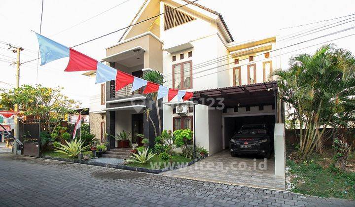 Dijual rumah 2 lantai di Solo Baru dekat Pusat Bisnis Solo Baru 1