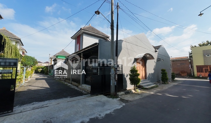 Rumah luas di Gentan lebar 20 m area luwes Gentan Solo 2