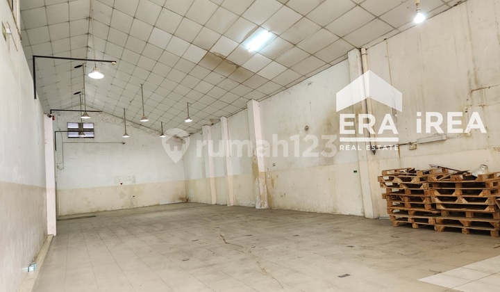 Warehouse for Rent in Jebres Solo Warehouse for Rent in Jebres Solo