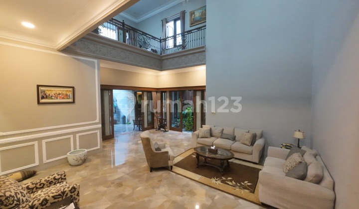 Rumah mewah full furnish di Danukusuman Serengan dekat alun alun Solo Rumah mewah full furnish di Danukusuman Serengan dekat alun alun Solo