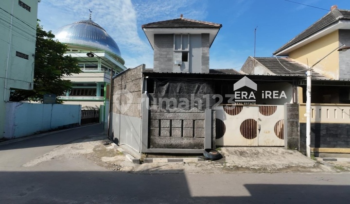 Rumah murah Hoek di Gentan Solo area luwes gentan