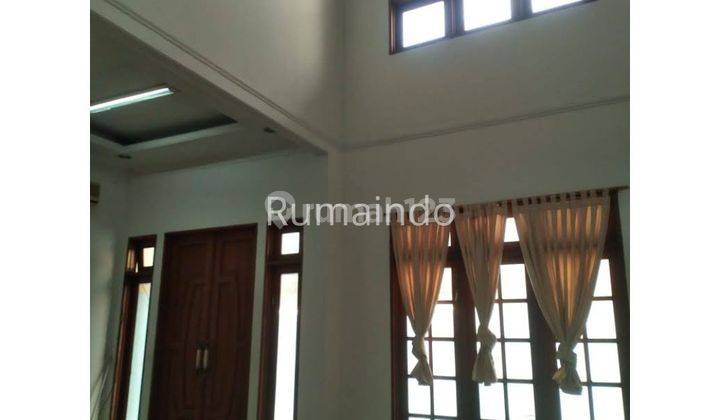 Disewakan Murah Rumah Komplek Ada Kolam Renang di Gudang Peluru Tebet Jaksel 4