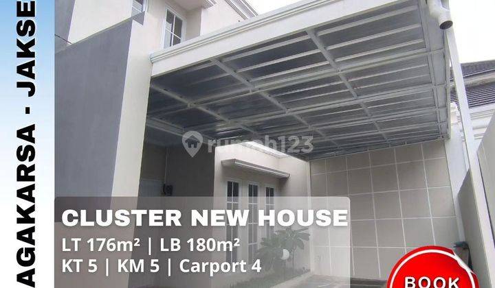 Dijual Rumah Cluster Ada Kolam Renang Pribadi di Jagakarsa Jakarta Selatan
 1