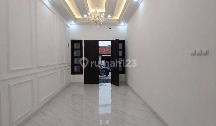 Dijual Rumah Baru Non Cluster di Kebagusan Jakarta Selatan
 2