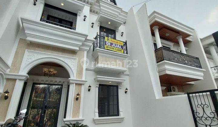 Dijual Murah Rumah American Classic di Jagakarsa Jakarta Selatan 2