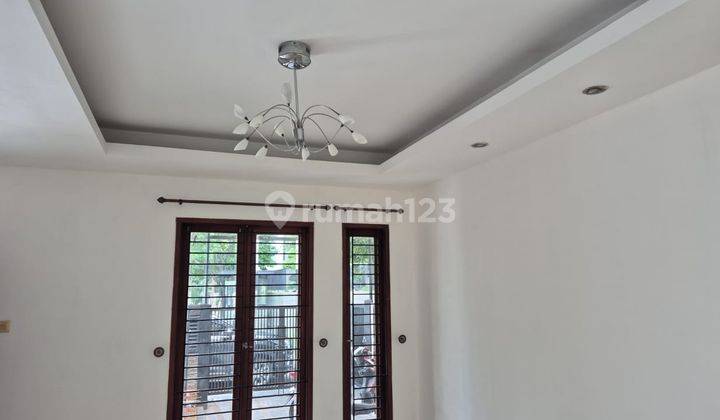 Rumah Minimalis Siap Huni 10x20 Puri Indah Jakarta Barat 2