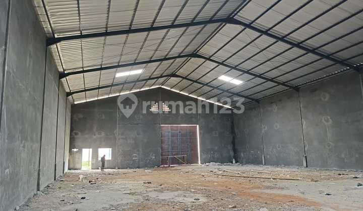 Ready-to-Use Warehouse Yansen Warehousing Pakuhaji Tangerang 1,000m Ready-to-Use Warehouse Yansen Warehousing Pakuhaji Tangerang 1,000m
