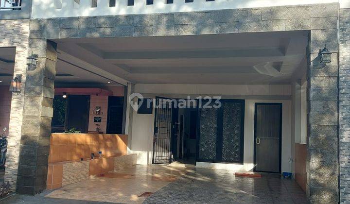 Rumah di Casa Jardin SHM Bagus 1