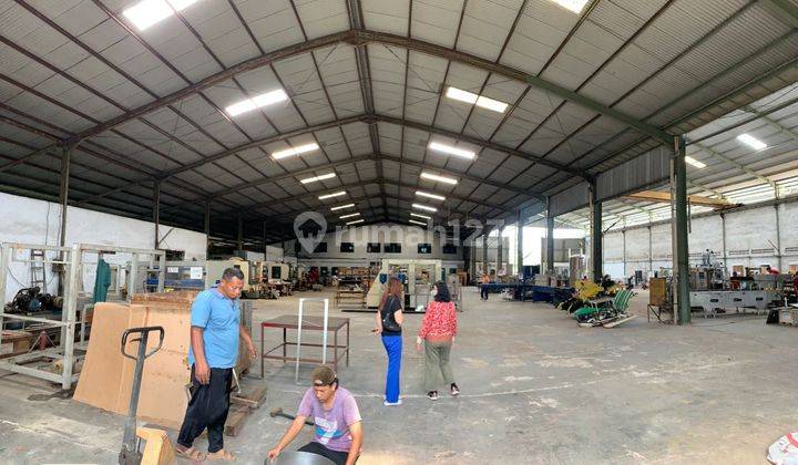 Ready-to-Use Cikupa Warehouse 4,500m² SHM 40ft Container Access