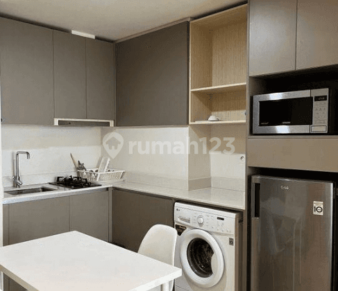 Apartemen 1 BR Gold Coast Tower Bahama Furnish 2