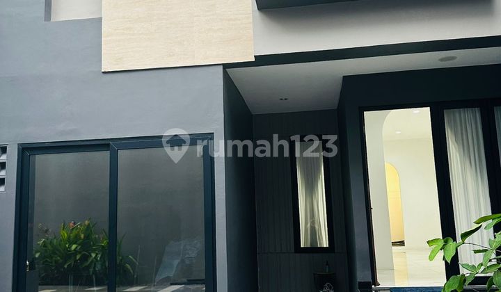 Rumah Minimalis Furnish Siap Huni Kelapa Dua Kebon Jeruk 190m 2