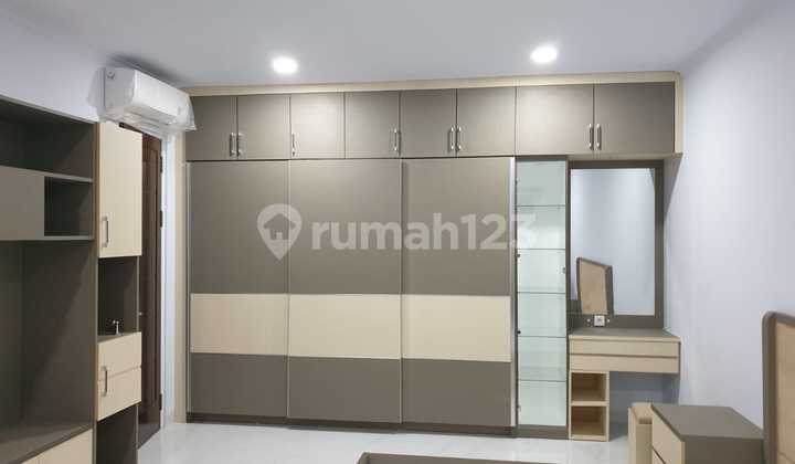 Dijual Rumah Semi Furnished di Metland Menteng Cakung