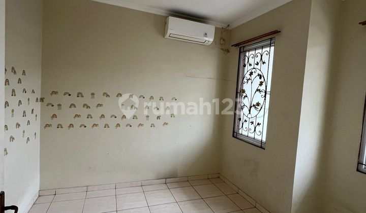 For Sale 2.5 Story Semi-Furnished House in Kelapa Gading, North Jakarta 2