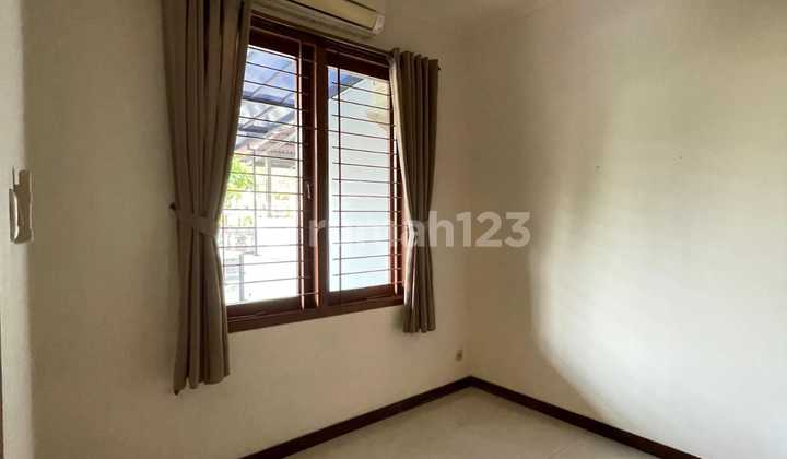 Dijual Rumah 2 Lantai Siap Huni di Kelapa Gading Jakarta Utara 2